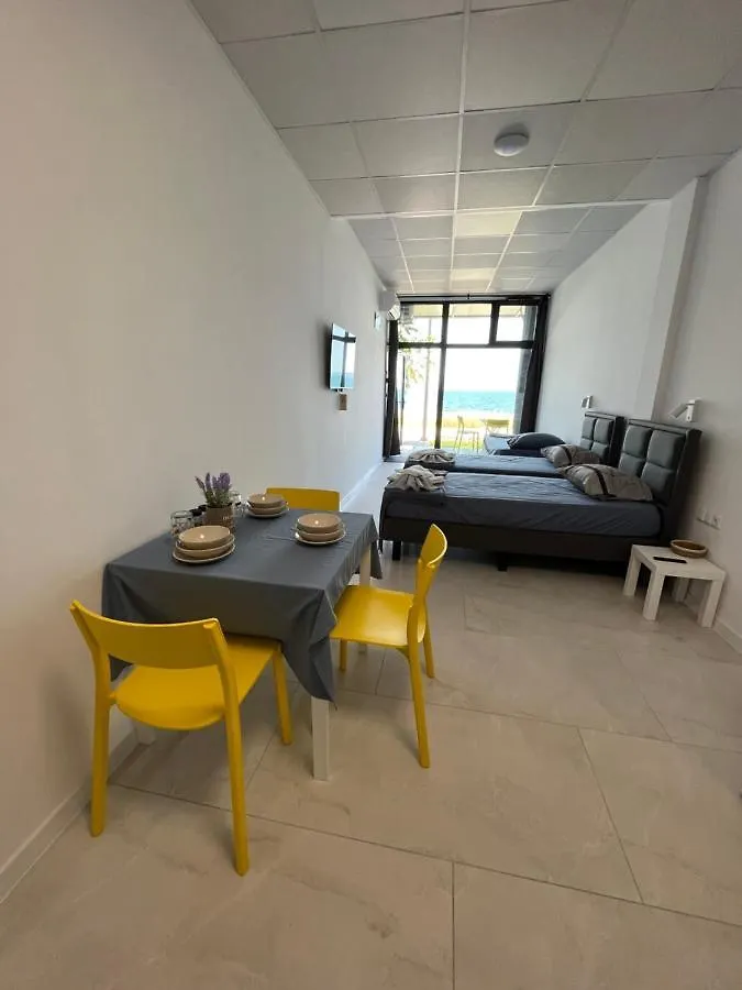 Aliara Dilara Beach Apartments Pomorie 0*,